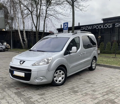 Peugeot Partner cena 13500 przebieg: 385000, rok produkcji 2009 z Gdańsk małe 106